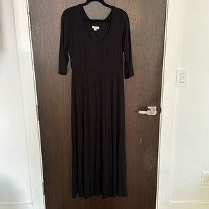 Calvin Klein size 12 black maxi dress. 95% Rayon 5% Spandex